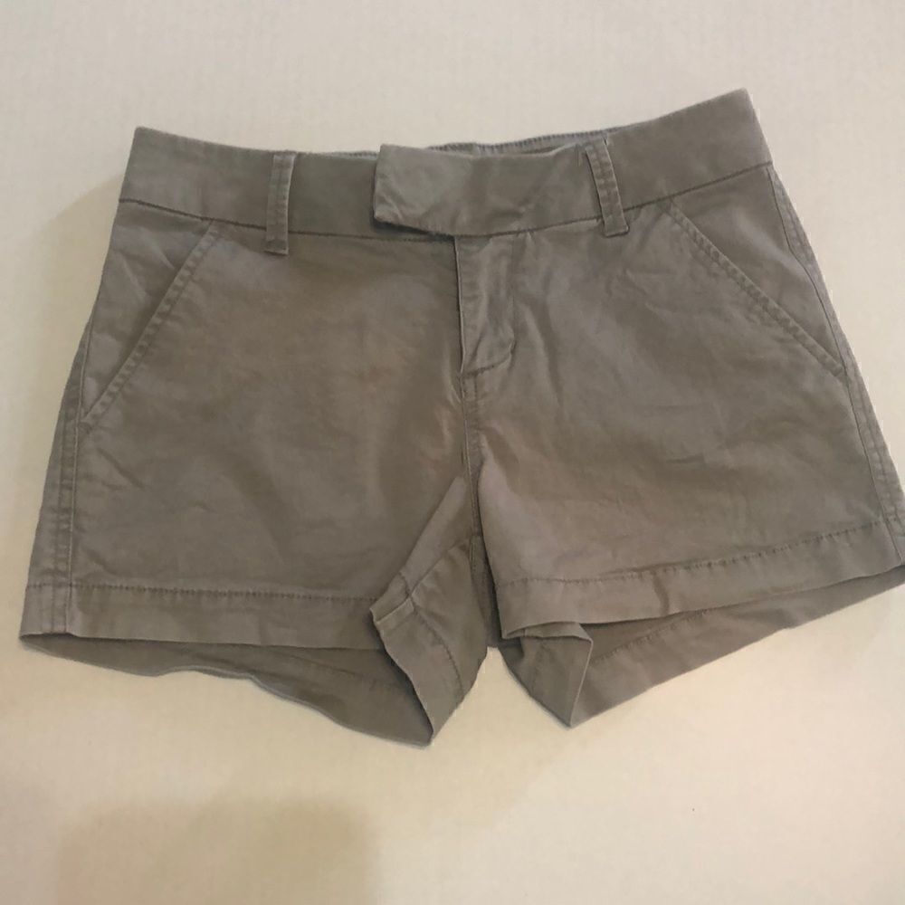 Fossil Shorts 